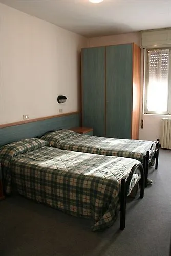 Olivi Hotel