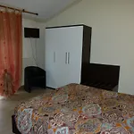 Olivi 2* Saló
