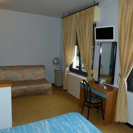 Hotel Olivi Salò