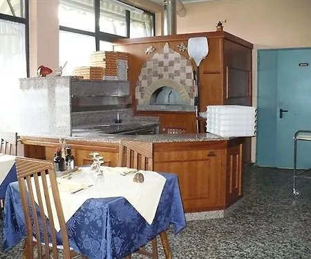 Hotel Olivi 2*